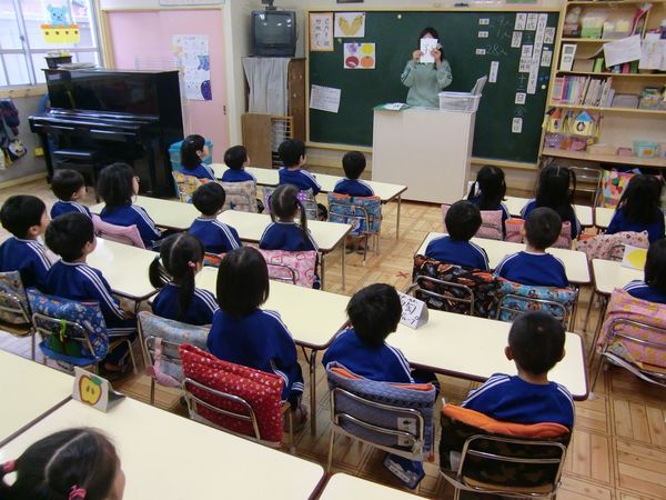 たきのい幼稚園の制服